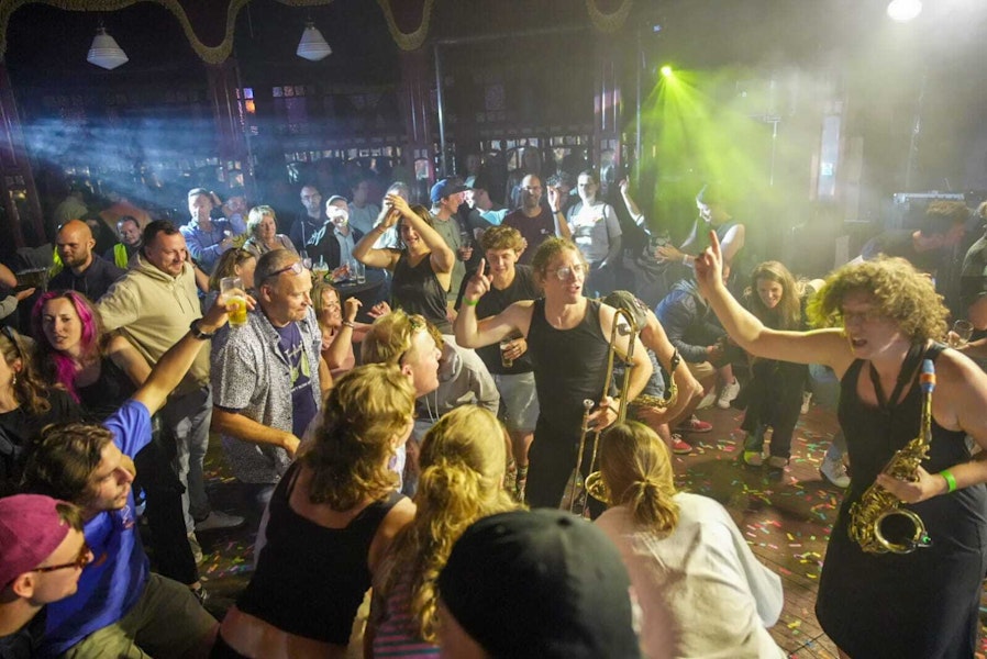 Spots op west tijdelijk 3